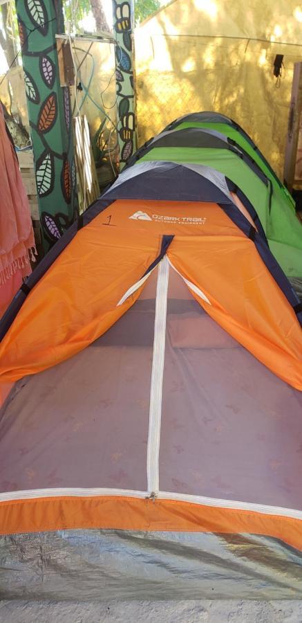 Hostal Y Camping Las G Bacalar Bagian luar foto