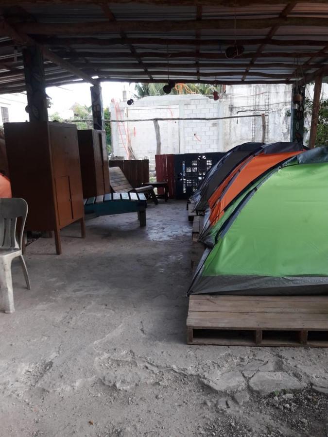 Hostal Y Camping Las G Bacalar Bagian luar foto